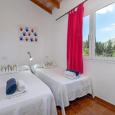 In With Shared Pool Villa *