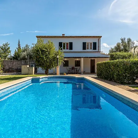 In With Shared Pool Villa