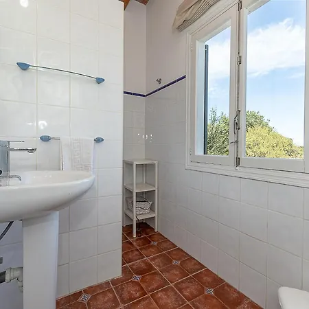 In With Shared Pool * Pollenca