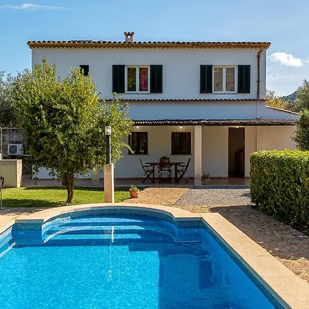 In With Shared Pool Villa